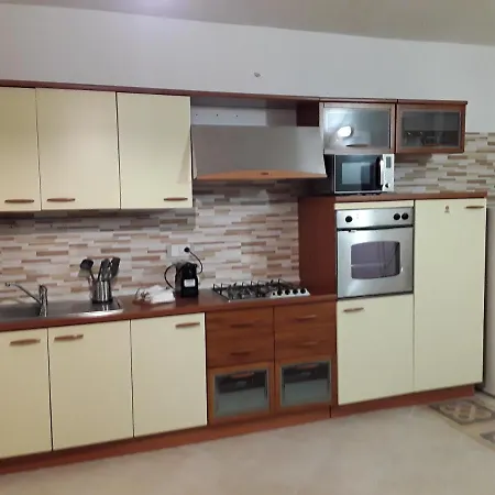 Апартаменты Casa Vacanze Albatea Уджано-ла-Кьеза